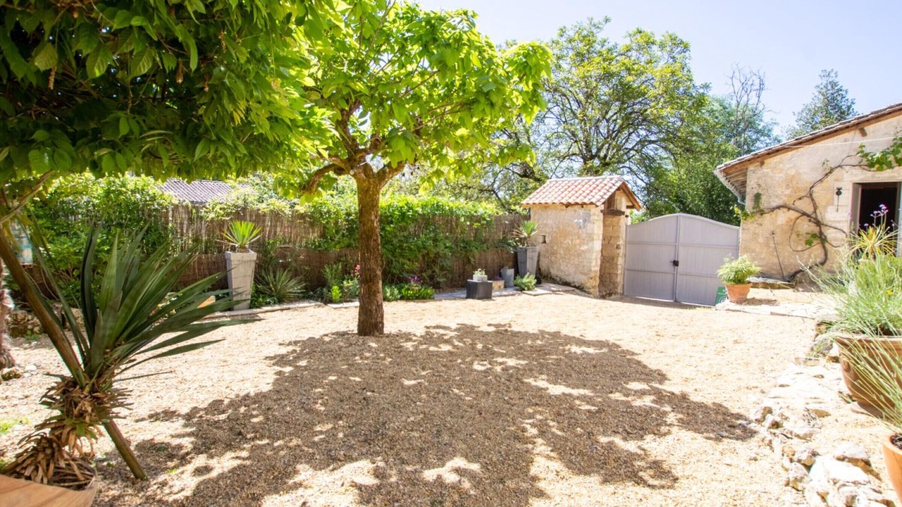 Photo of Outdoor in Champagnac-de-Belair