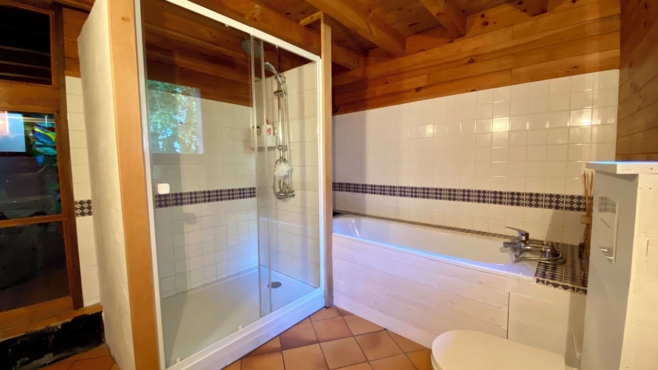 Photo of Bathroom in Betbezer-d'Armagnac