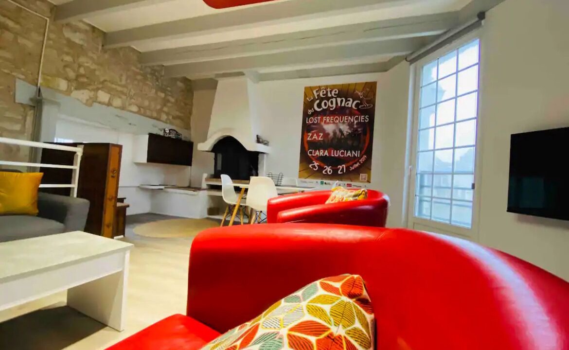 Photo of Livingroom in Jarnac