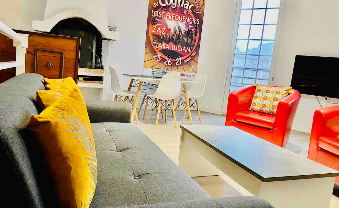 Photo of Livingroom in Jarnac
