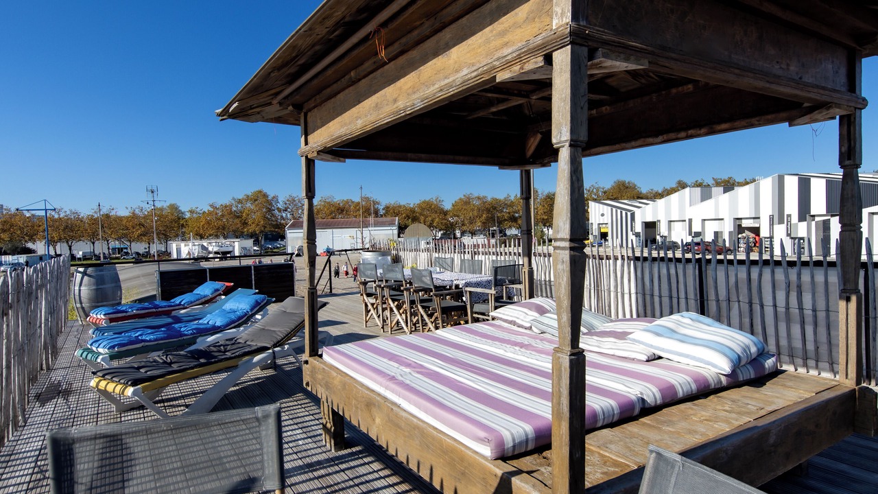 Photo of Outdoor in Bassins a Flot