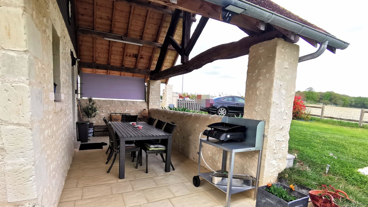 Photo of Outdoor in Senille