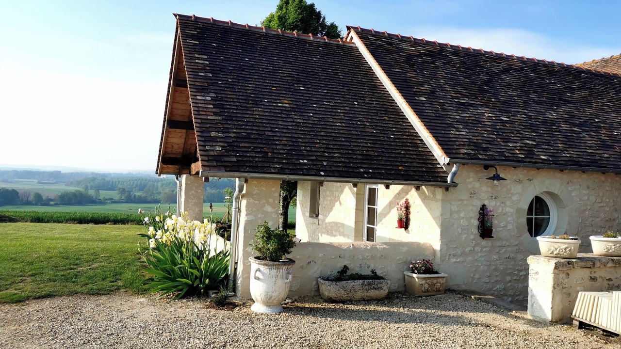 Photo of Outdoor in Senille