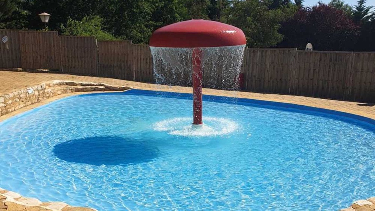 Photo of Outdoor in Salles