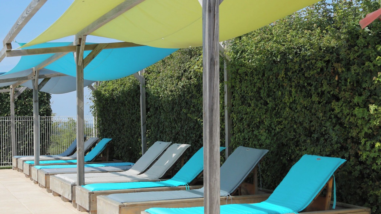 Photo of Outdoor in Jayac