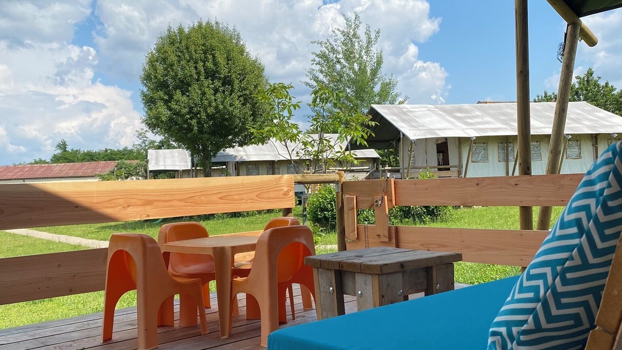 Photo of Outdoor in Jayac