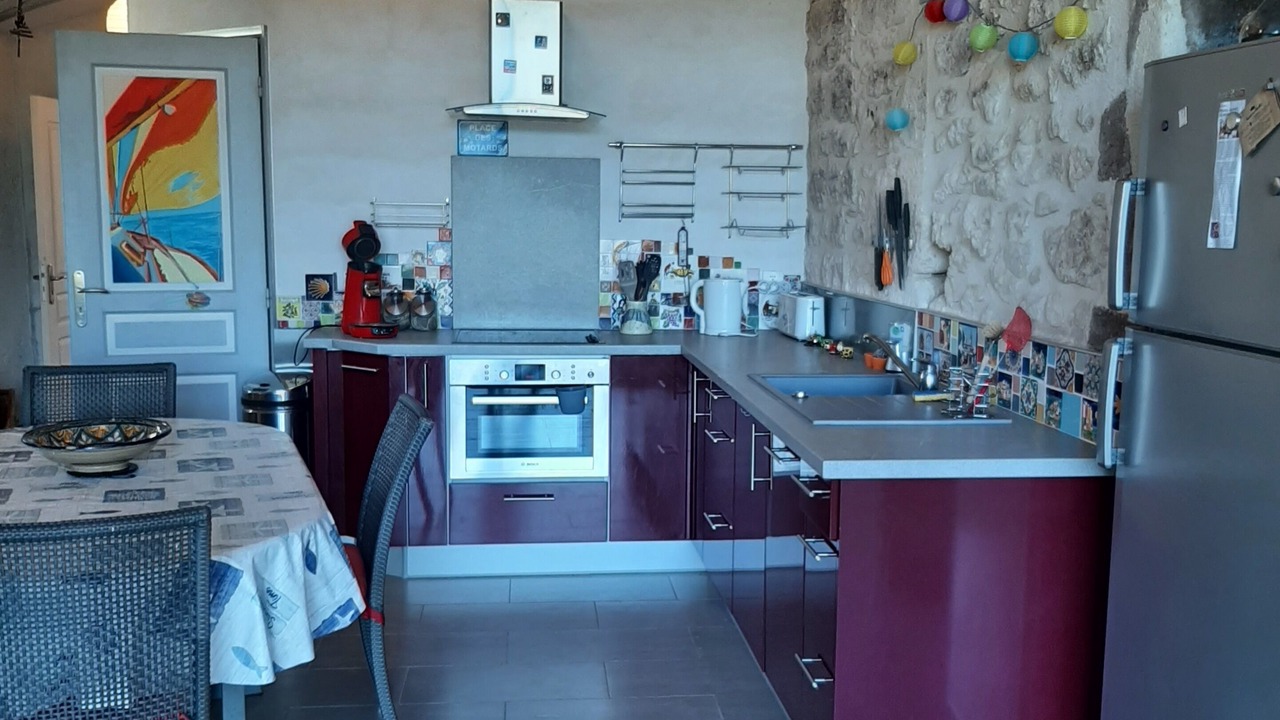 Photo of Kitchen in Saint-Meard-de-Gurcon