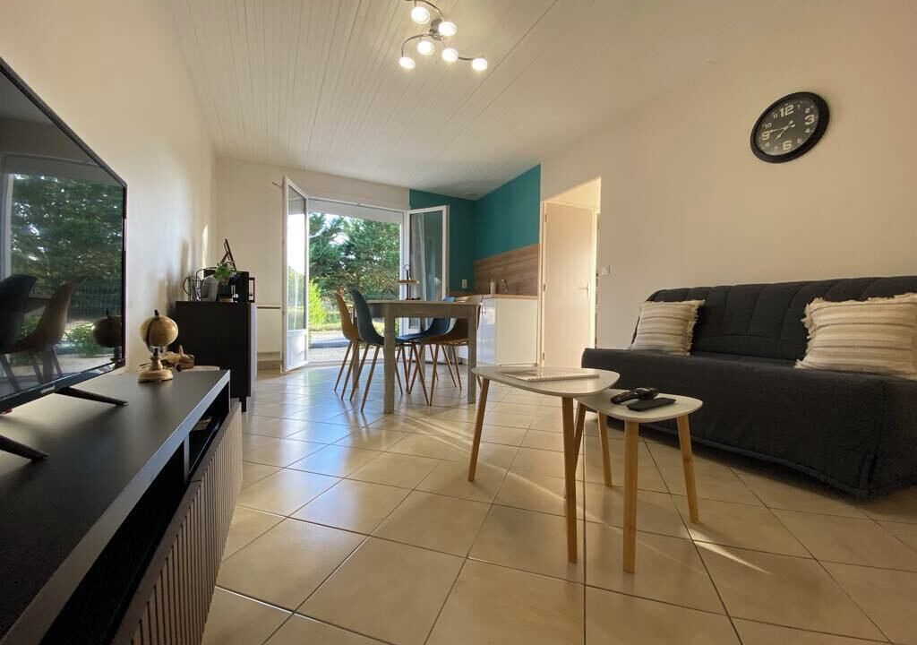 Photo of Livingroom in Chasseneuil-du-Poitou