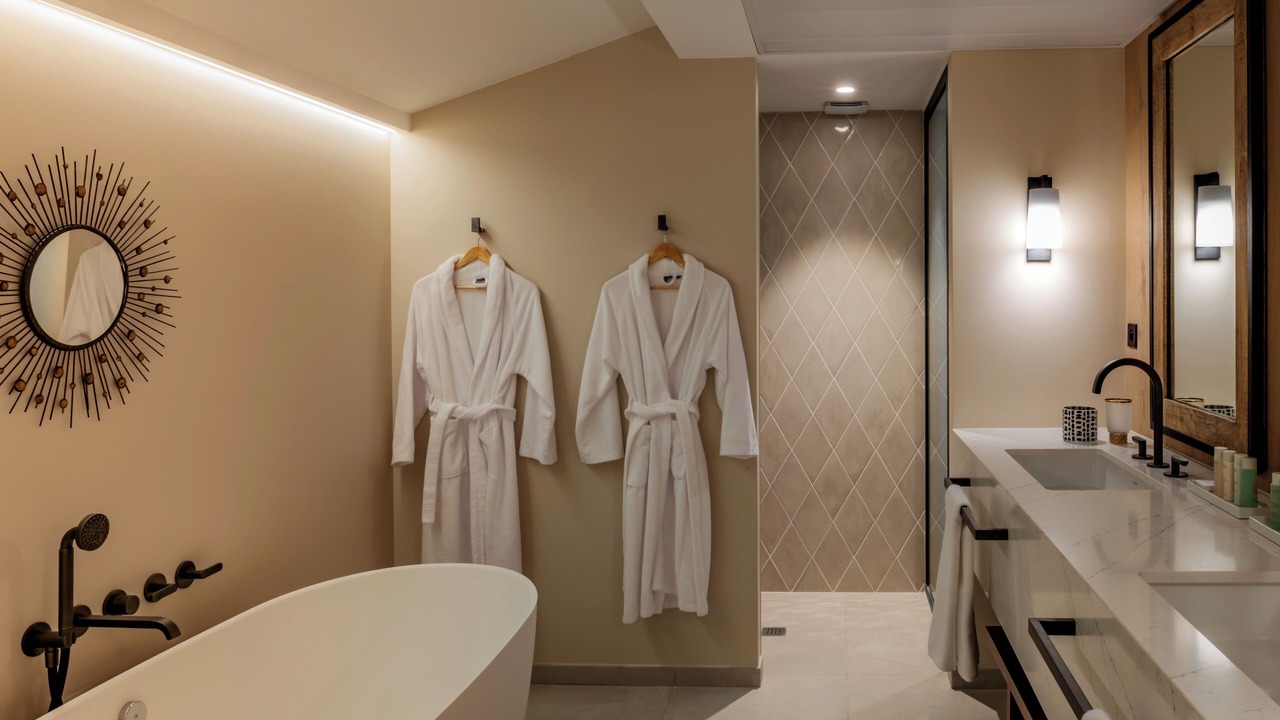 Photo of Bathroom in Labarde