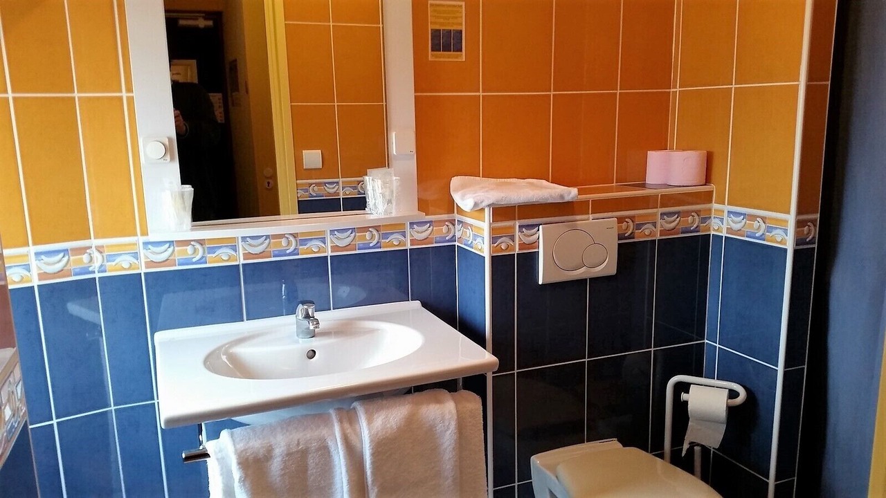 Photo of Bathroom in Saint-Georges-d'Oleron