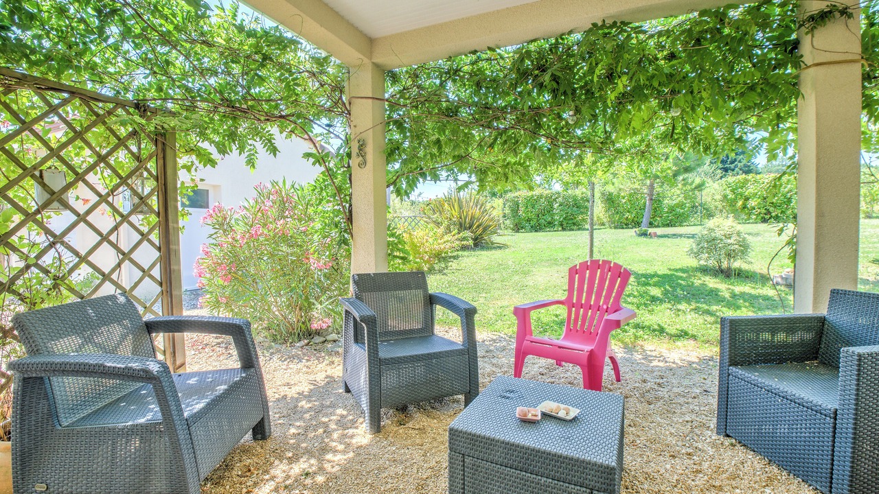 Photo of Patio Balcony in Sainte-Marie-de-Chignac