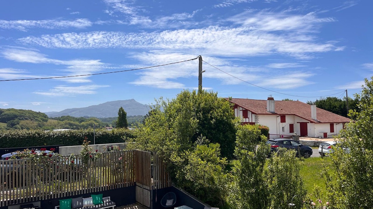 Photo of Outdoor in Kokotia