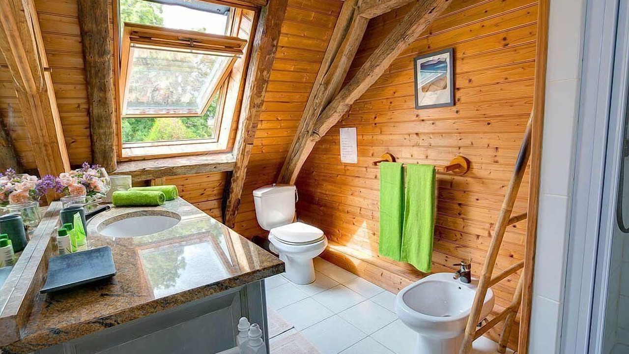 Photo of Bathroom in Castillonnes