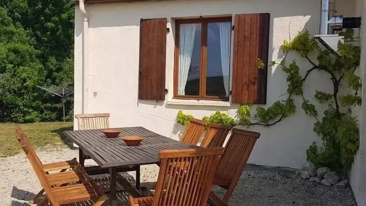 Photo of Patio Balcony in Saint-Pierre-de-Juillers
