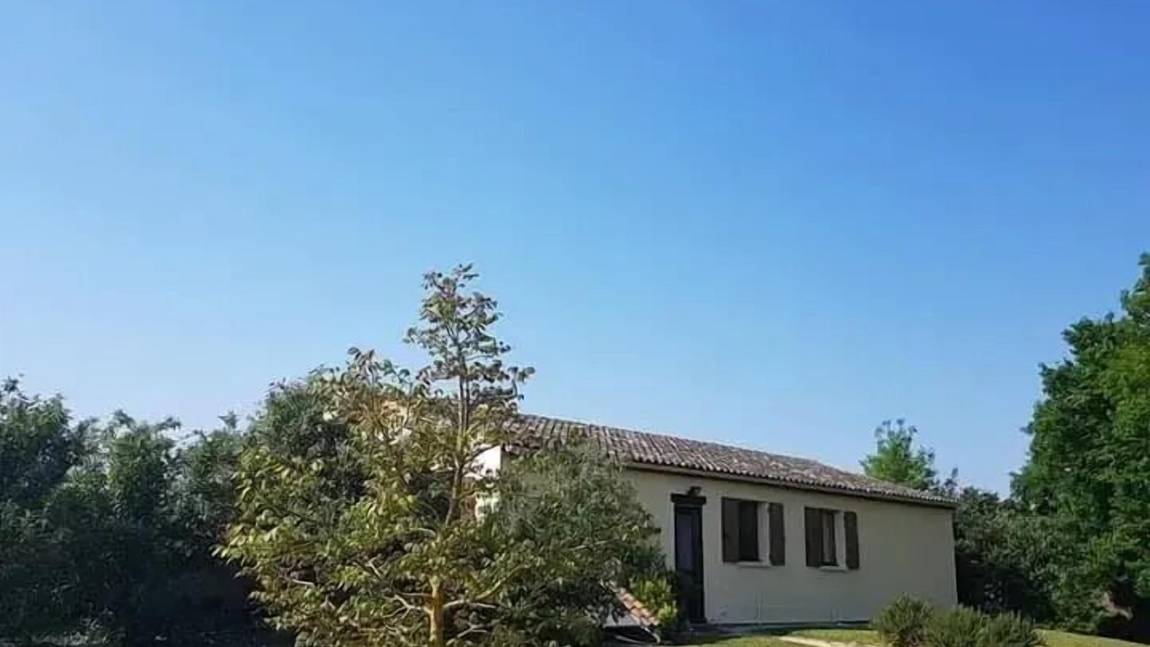 Photo of Outdoor in Saint-Pierre-de-Juillers