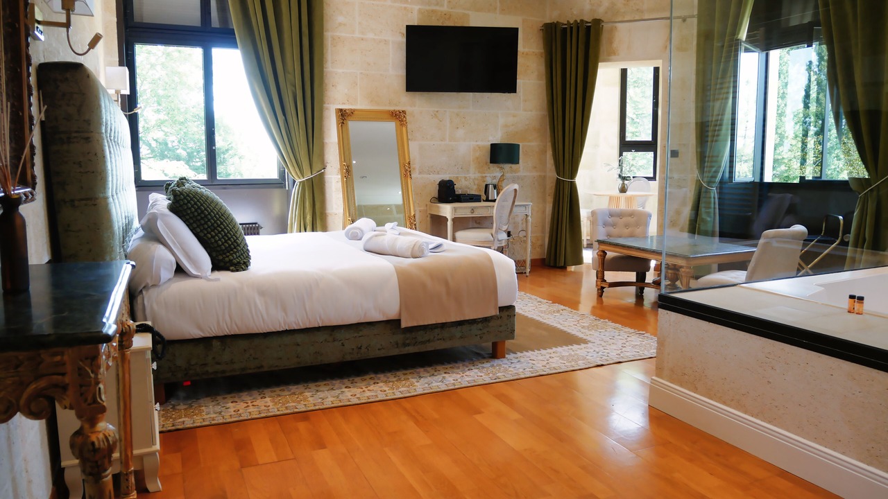 Photo of Bedroom in Camiac-et-Saint-Denis
