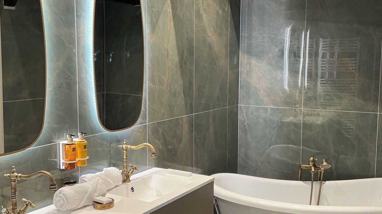 Photo of Bathroom in Camiac-et-Saint-Denis