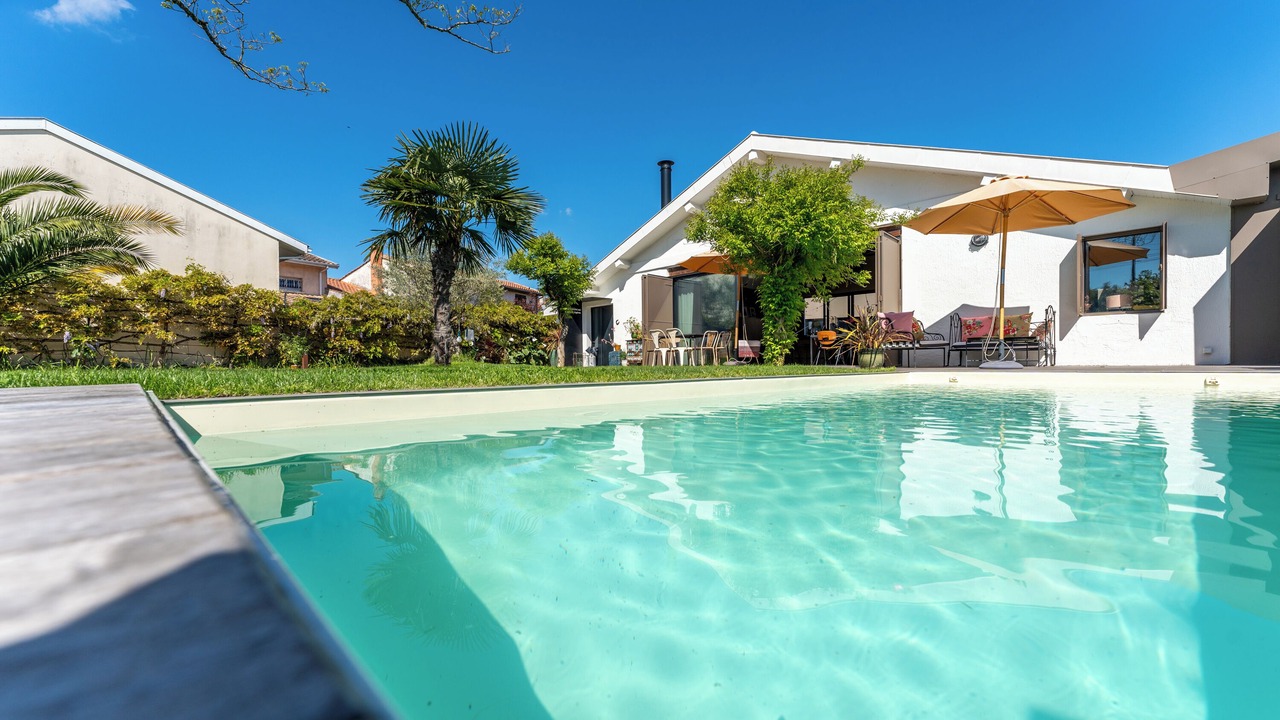 Photo of Outdoor in Le Bouscat