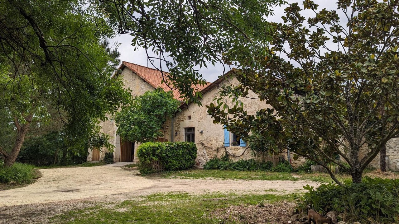 Photo of Outdoor in Bazac