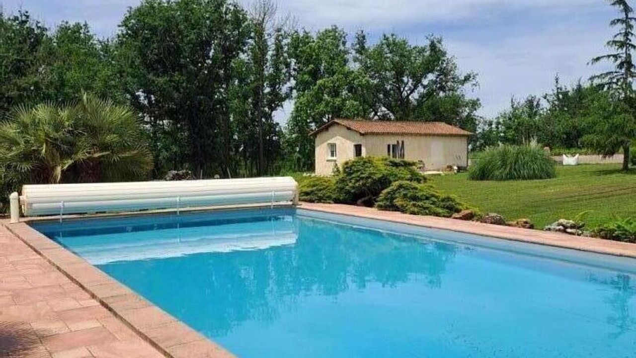 Photo of Outdoor in Saint-Aulaye-Puymangou