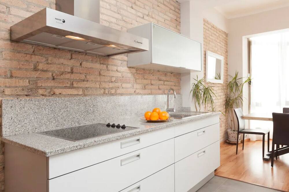 Photo of Kitchen in Bordeaux Golden Triangle