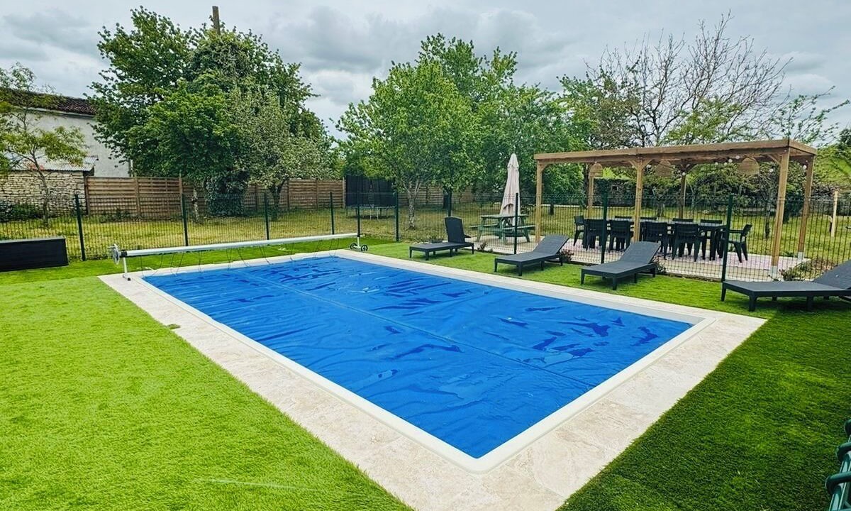 Photo of Outdoor in Mouton