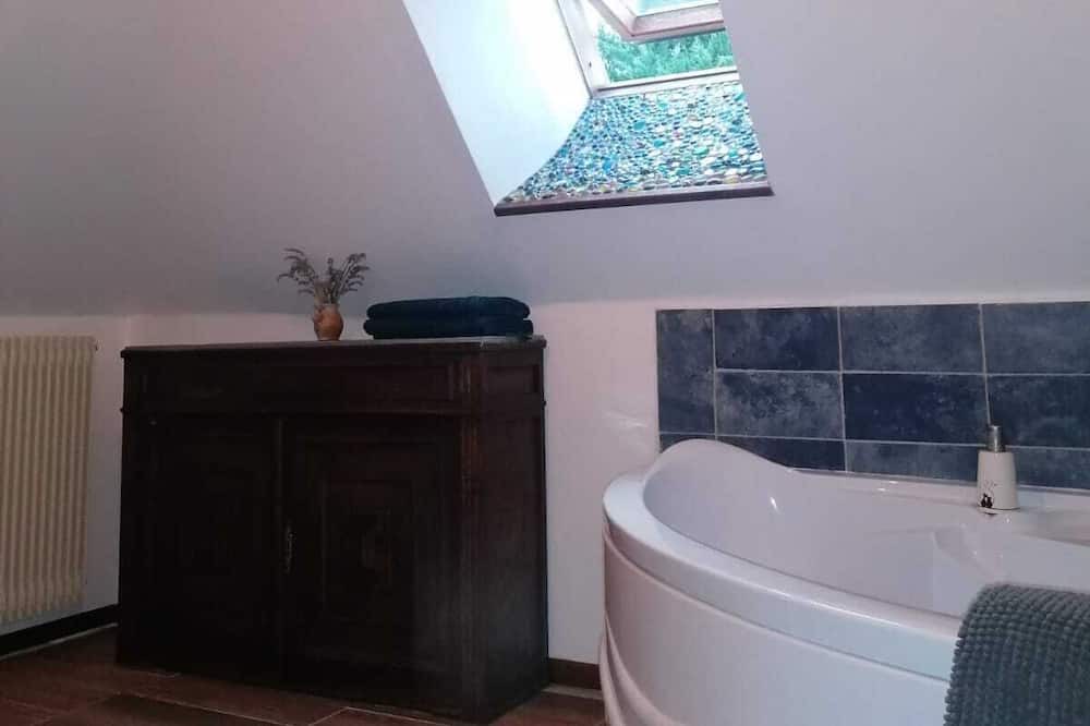 Photo of Bathroom in La Roche-Posay