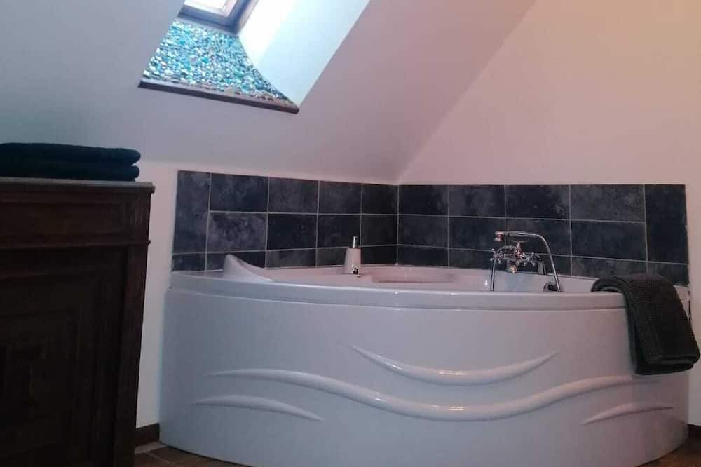 Photo of Bathroom in La Roche-Posay