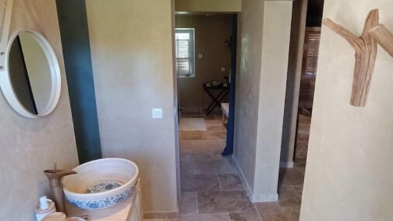 Photo of Bathroom in Brouchaud