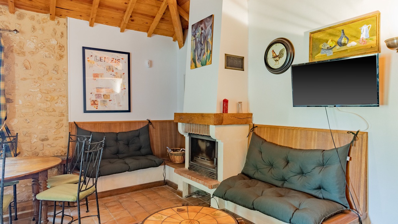 Photo of Livingroom in Saint-Amand-de-Vergt
