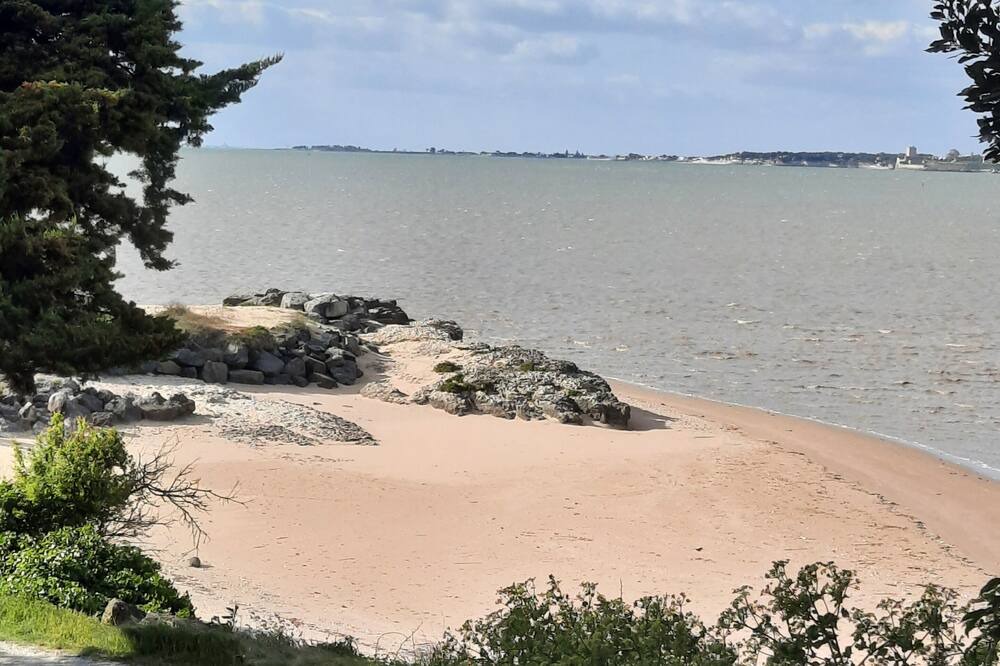 Photo of Others in Port-des-Barques