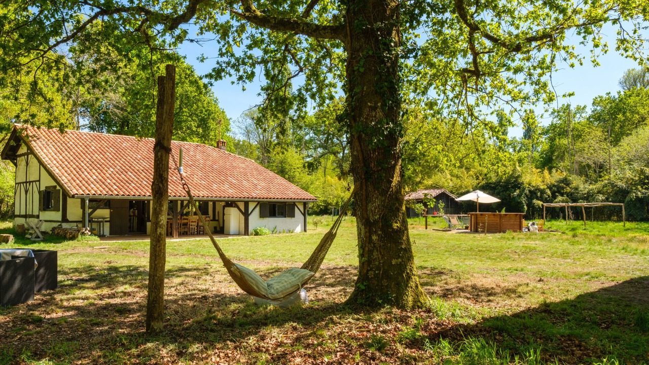Photo of Outdoor in Luglon