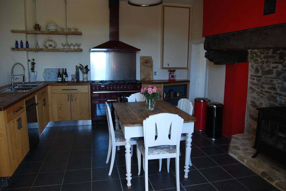 Photo of Kitchen in Mialet
