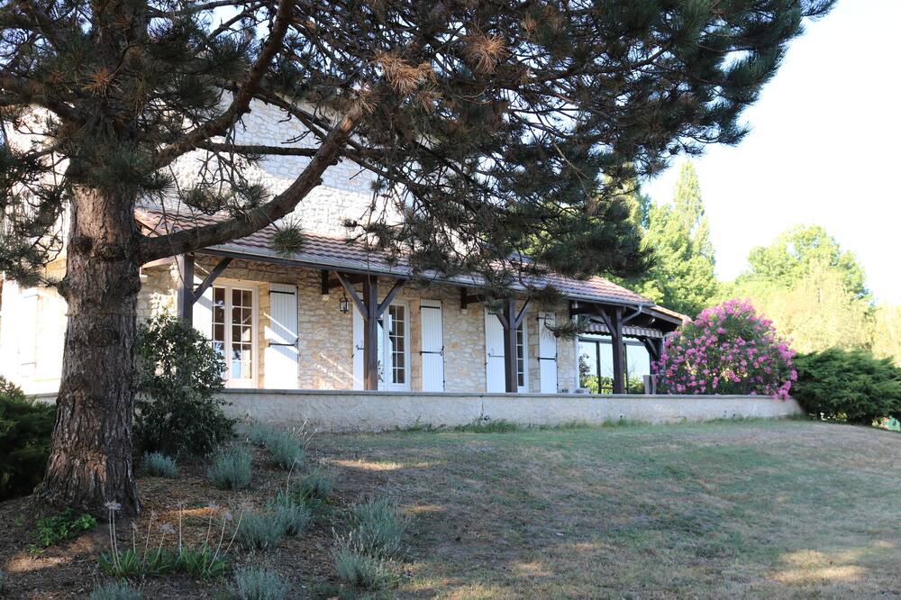 Photo of Outdoor in Bergerac