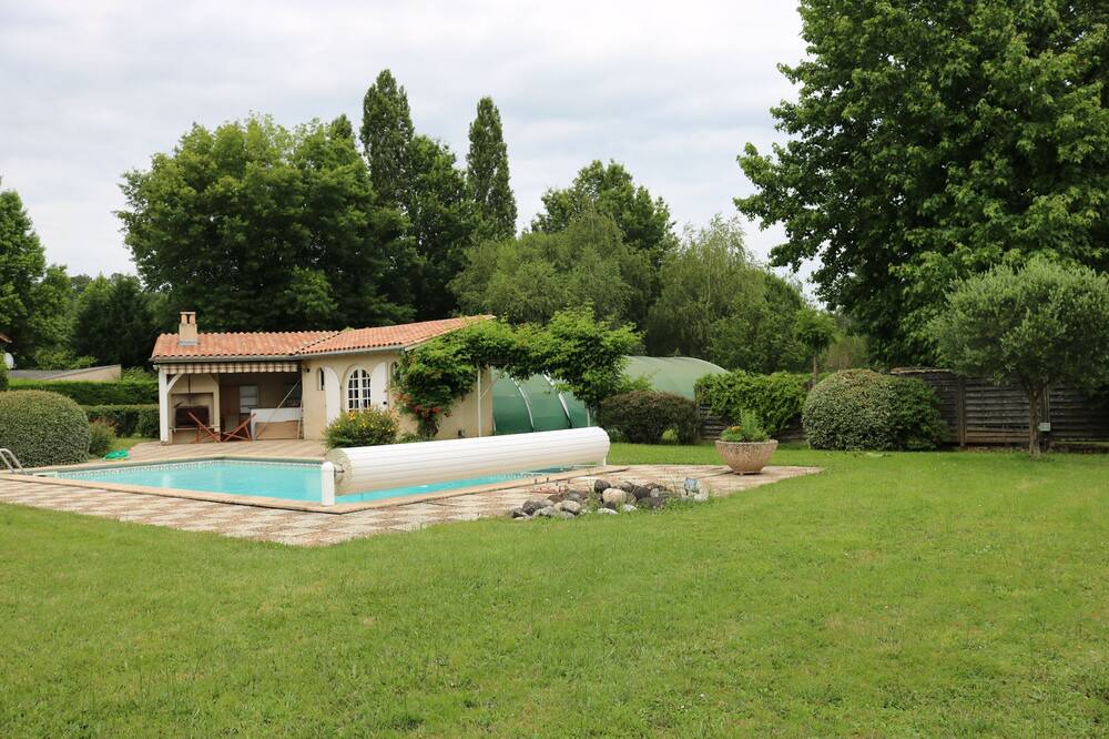 Photo of Outdoor in Bergerac