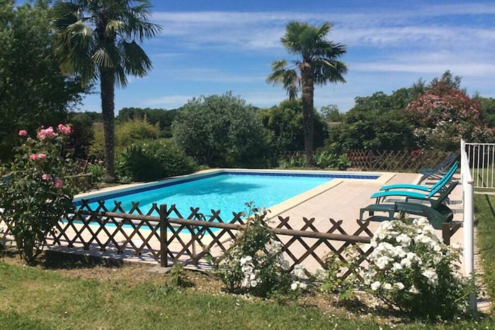 Photo of Outdoor in Faleyras