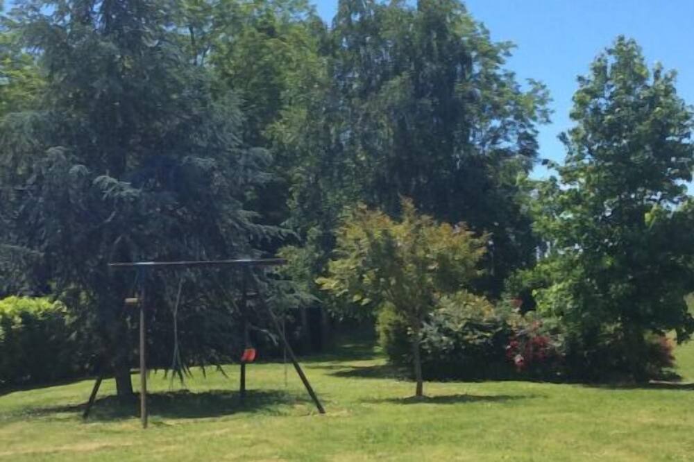 Photo of Outdoor in Faleyras