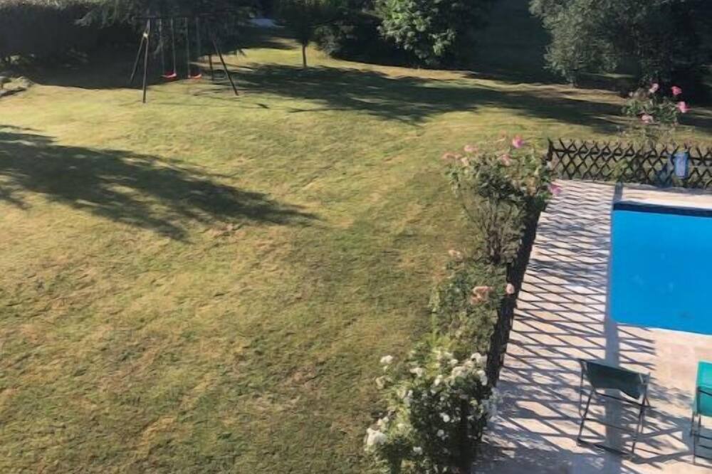 Photo of Outdoor in Faleyras