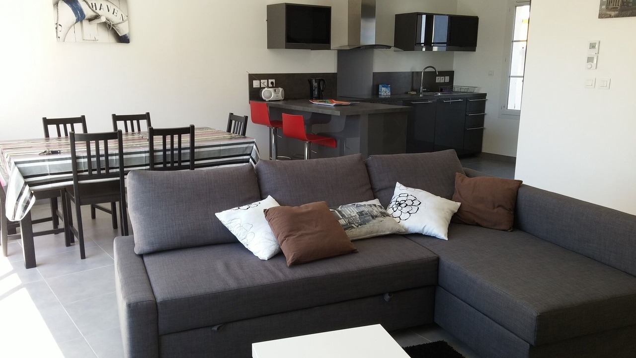 Photo of Livingroom in Port District