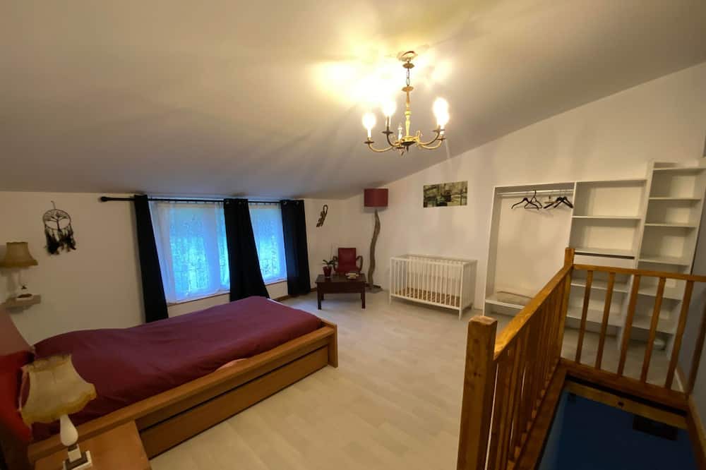 Photo of Bedroom in Savigne