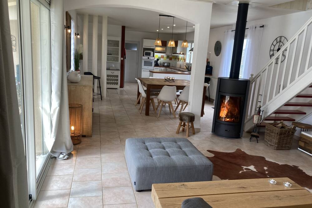 Photo of Livingroom in Lalinde