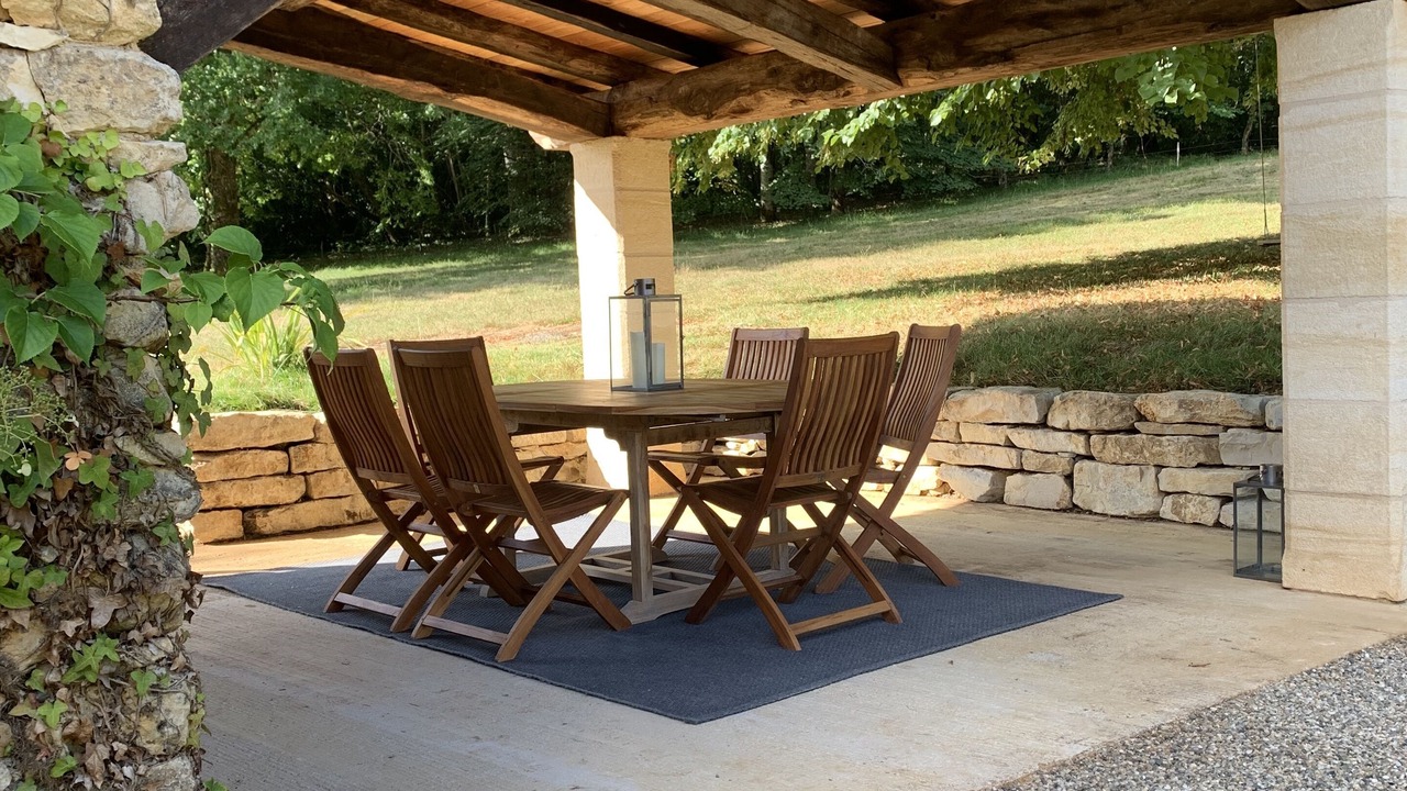 Photo of Outdoor in Sainte-Alvere-Saint-Laurent-les-Batons