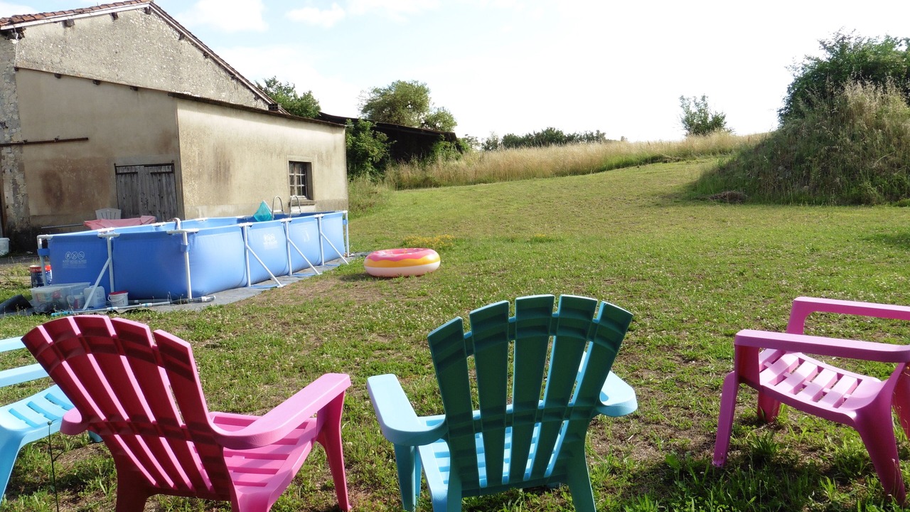 Photo of Outdoor in Barret