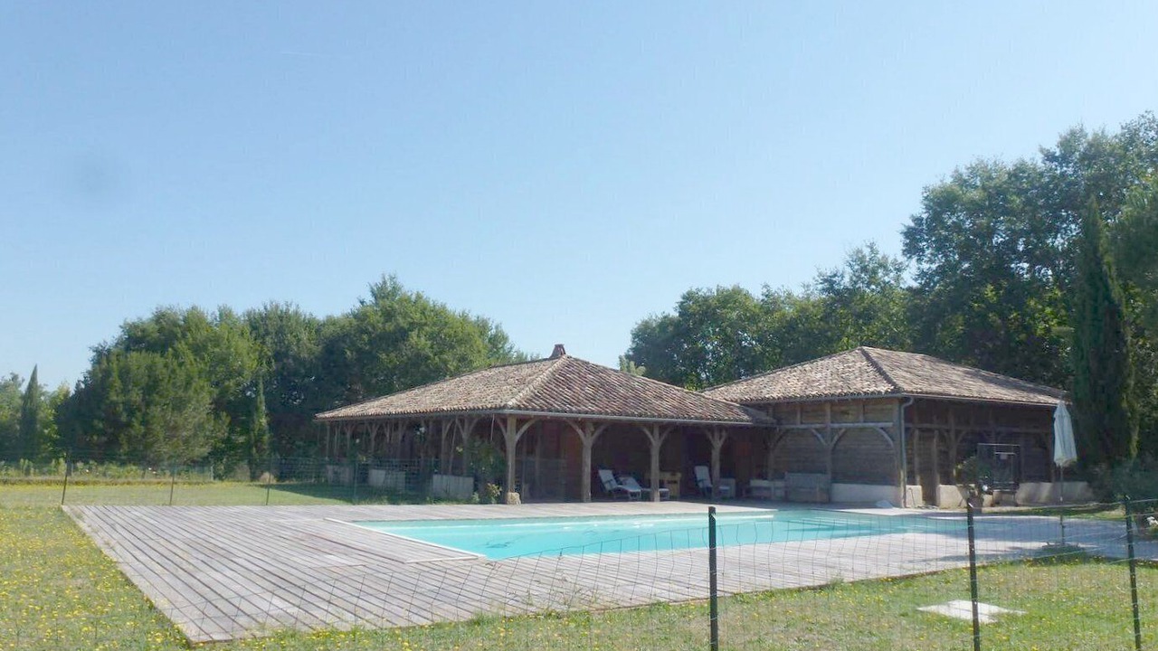 Photo of Outdoor in Pompejac