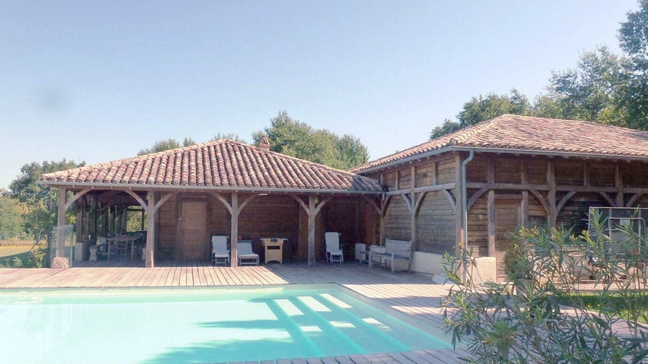 Photo of Outdoor in Pompejac