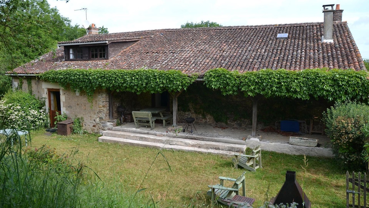 Photo of Outdoor in Luchapt