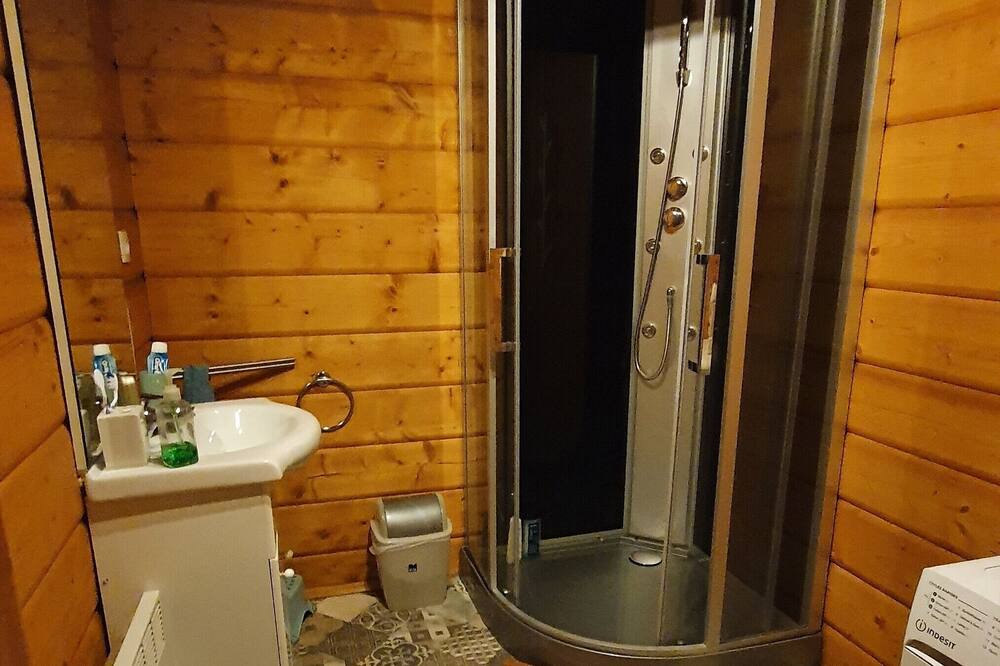 Photo of Bathroom in Bias