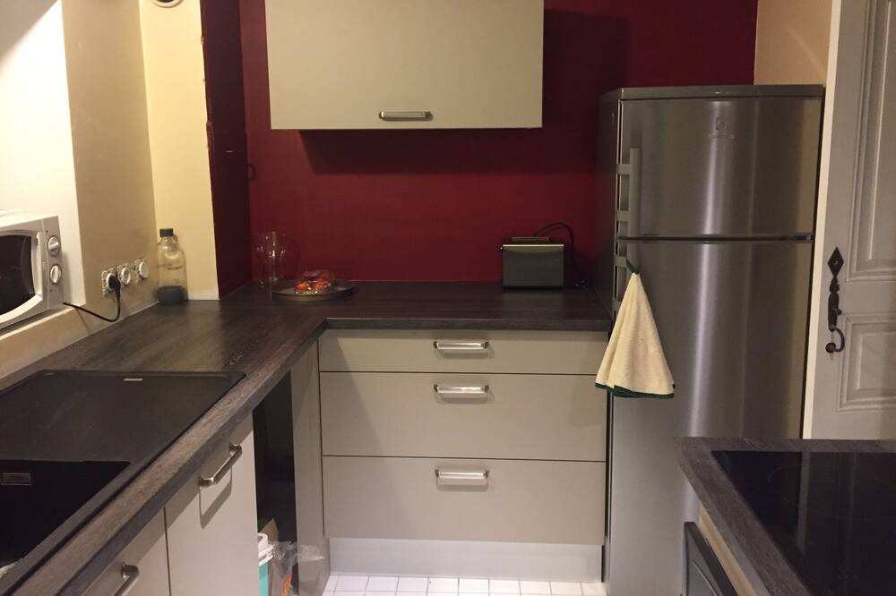 Photo of Kitchen in Saint-Capraise-de-Lalinde