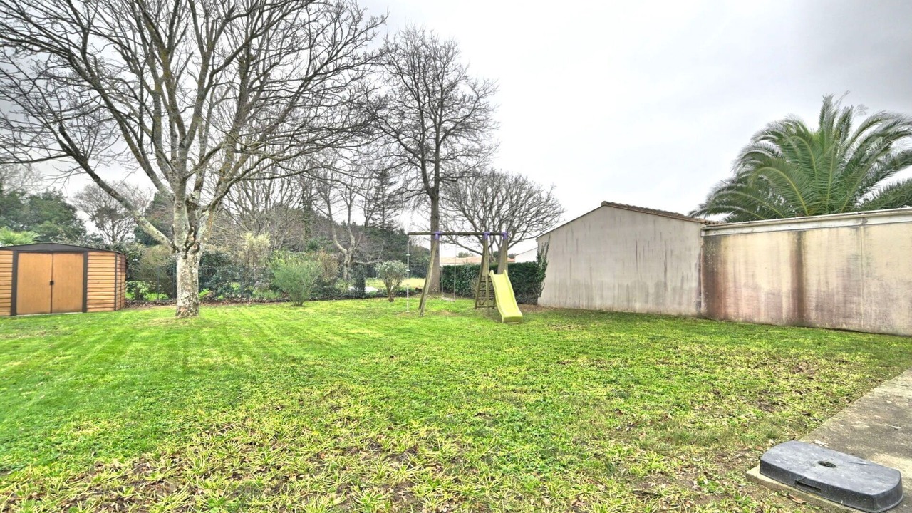 Photo of Outdoor in Cheray