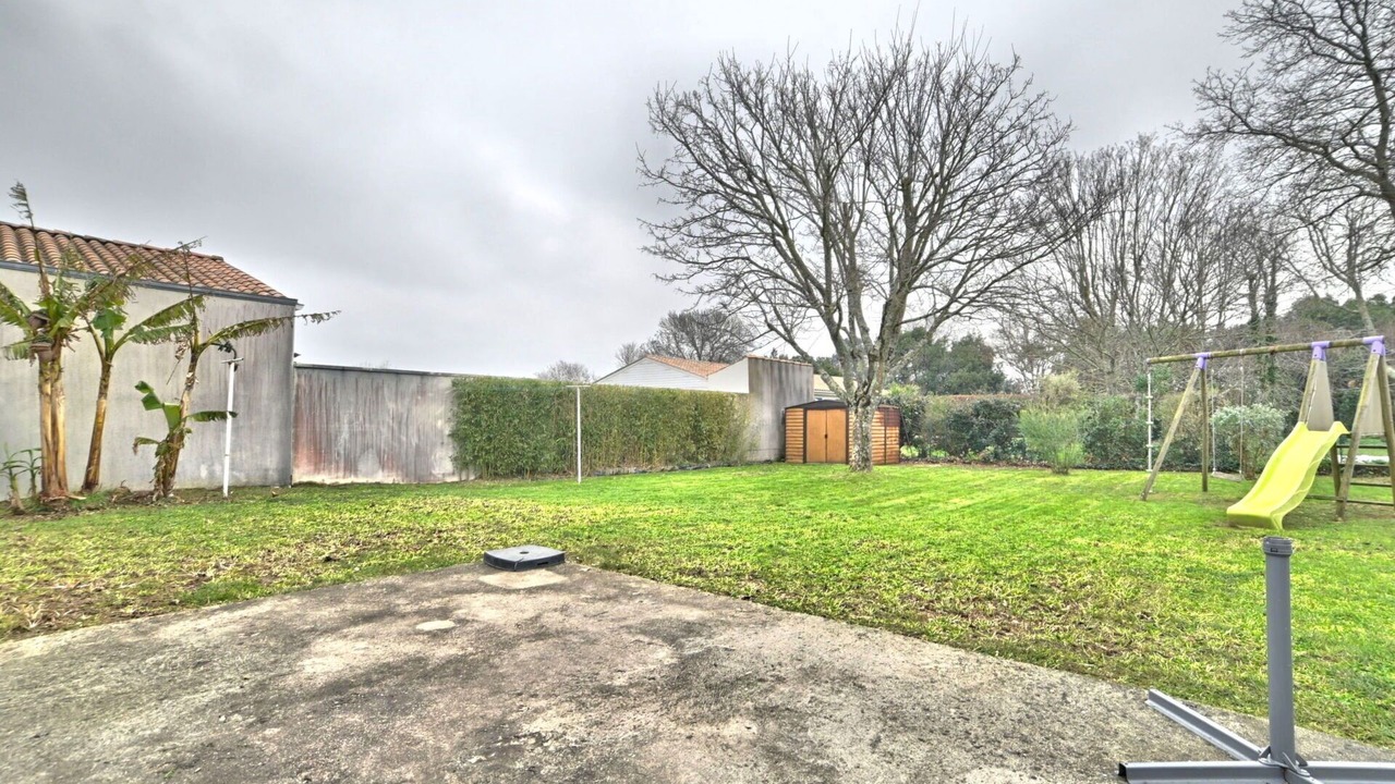 Photo of Outdoor in Cheray